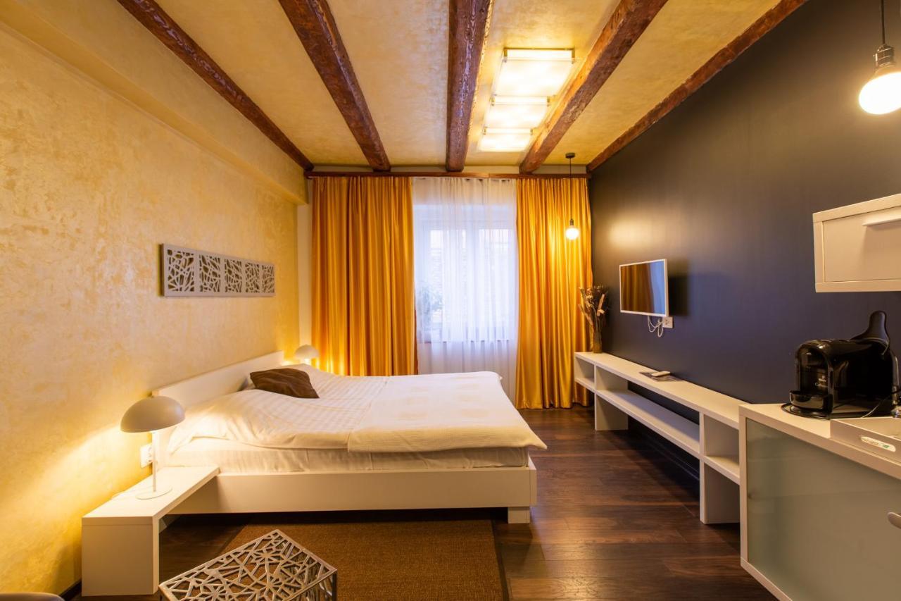 Vendi Grand Square Residence Sibiu Eksteriør billede