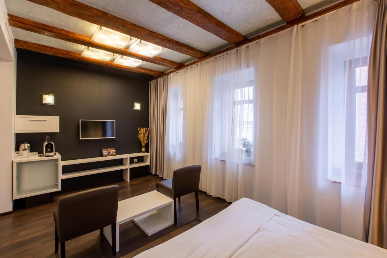 Vendi Grand Square Residence Sibiu Eksteriør billede